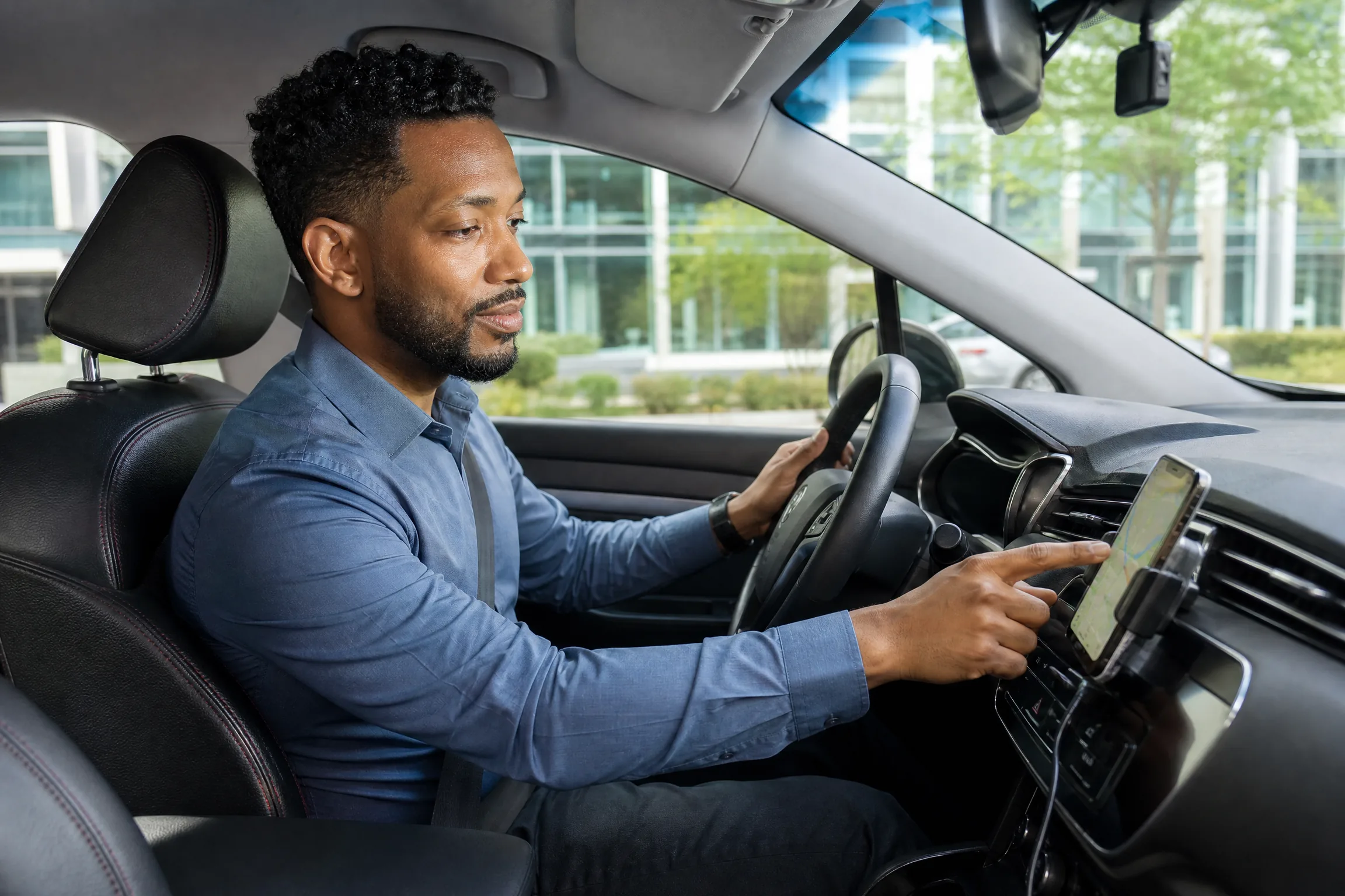 Rideshare Driver job artwork for Speak2Work English practice.